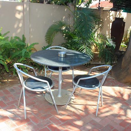 Echo Garden Guesthouse Rustenburg Ngoại thất bức ảnh