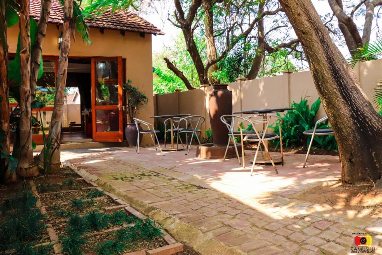 Echo Garden Guesthouse Rustenburg Ngoại thất bức ảnh