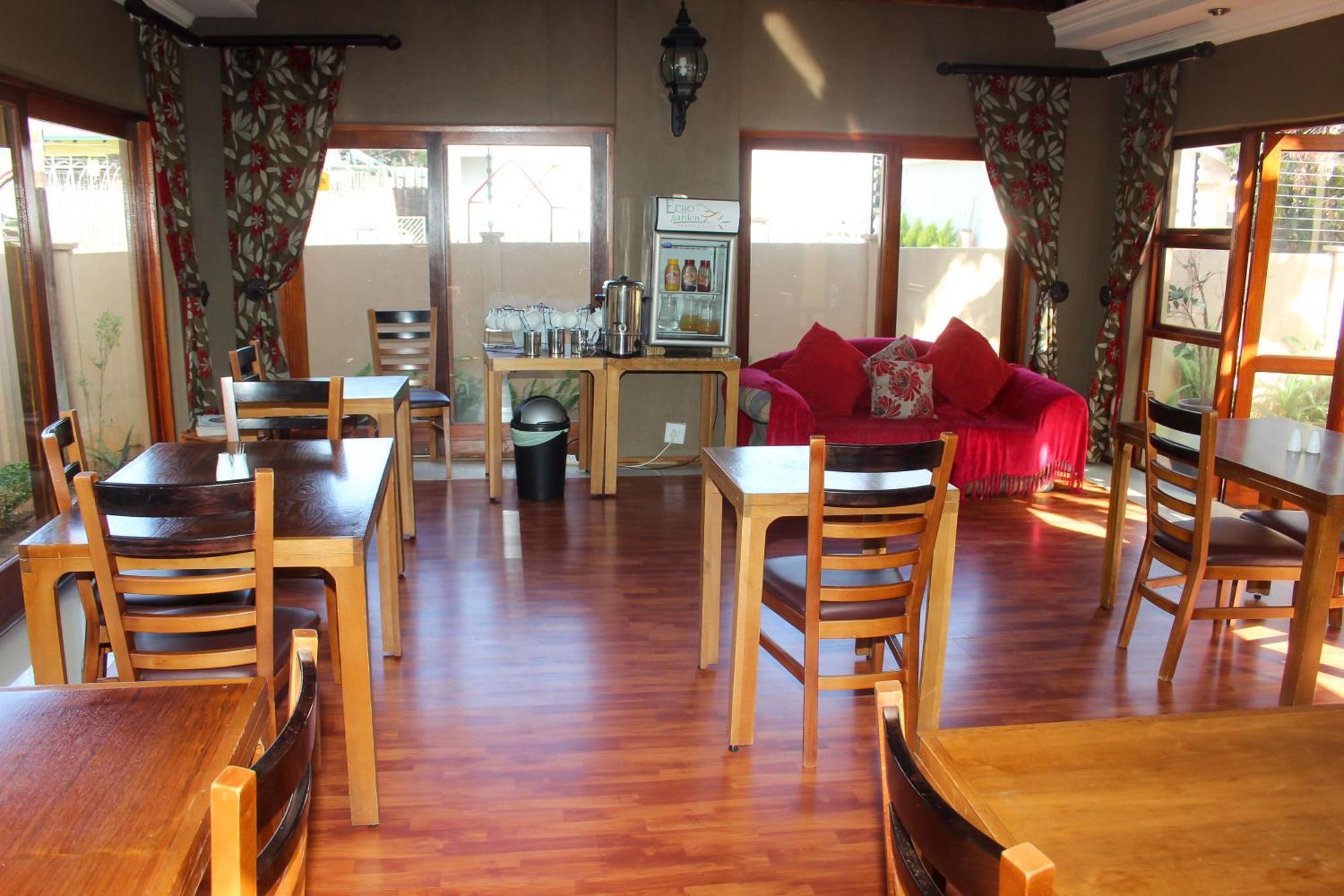 Echo Garden Guesthouse Rustenburg Ngoại thất bức ảnh