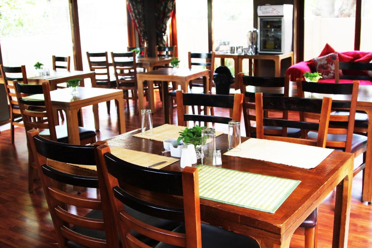 Echo Garden Guesthouse Rustenburg Ngoại thất bức ảnh
