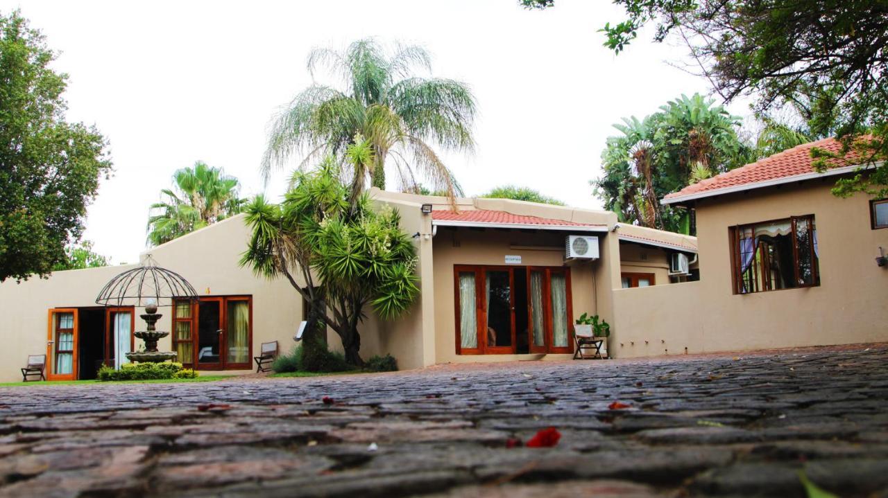 Echo Garden Guesthouse Rustenburg Ngoại thất bức ảnh